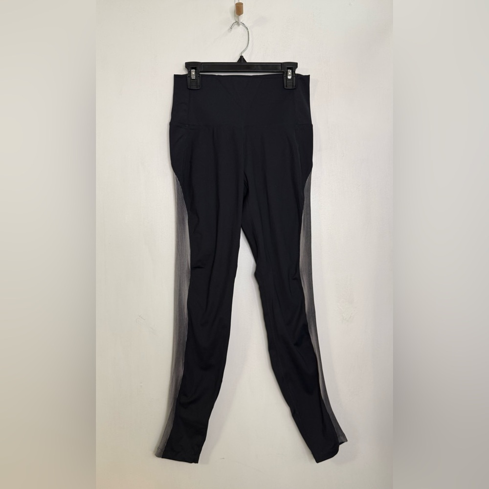 Enavant black legging with with rib detail